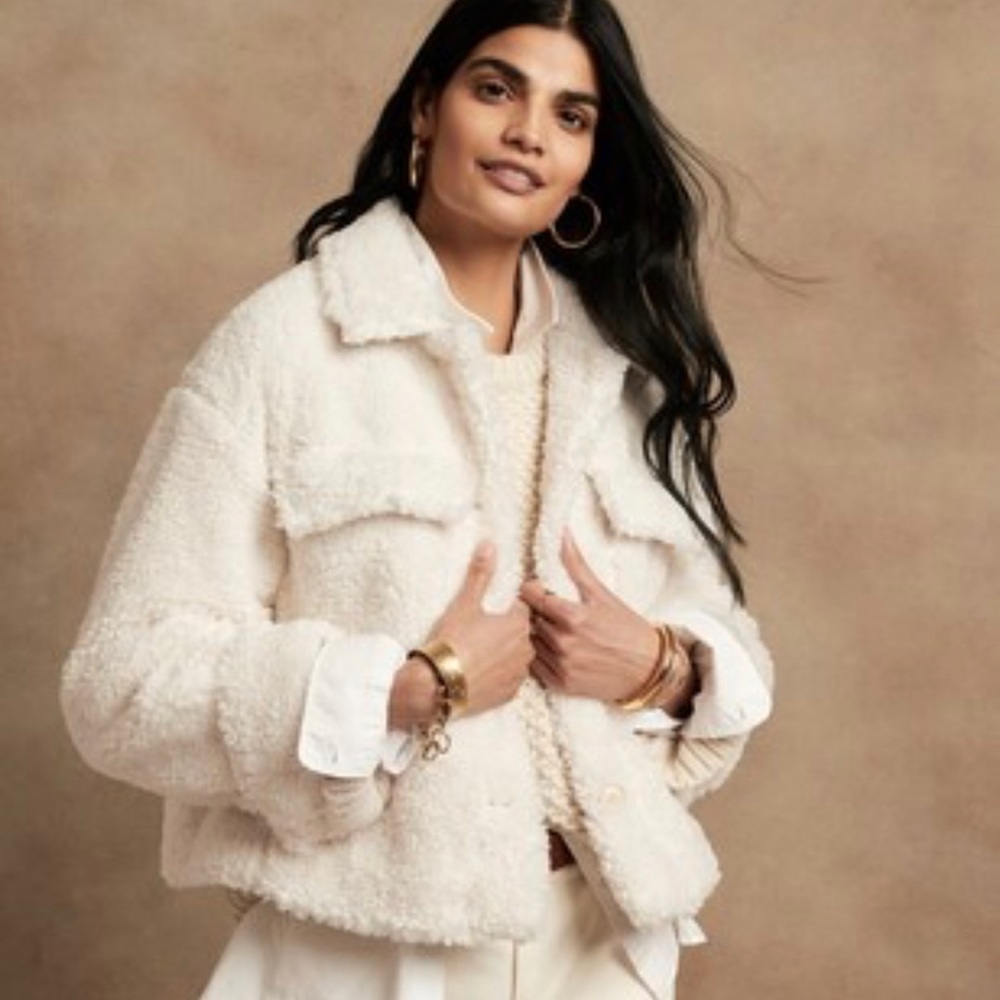 Woman’s: Cropped Sherpa Trucker Jacket - NWT